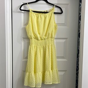 Yellow little dress